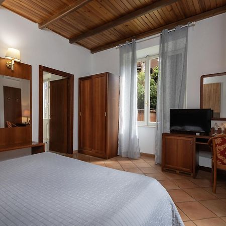 Comfort Rooms Villa Gaia Tor Vergata 로마 외부 사진