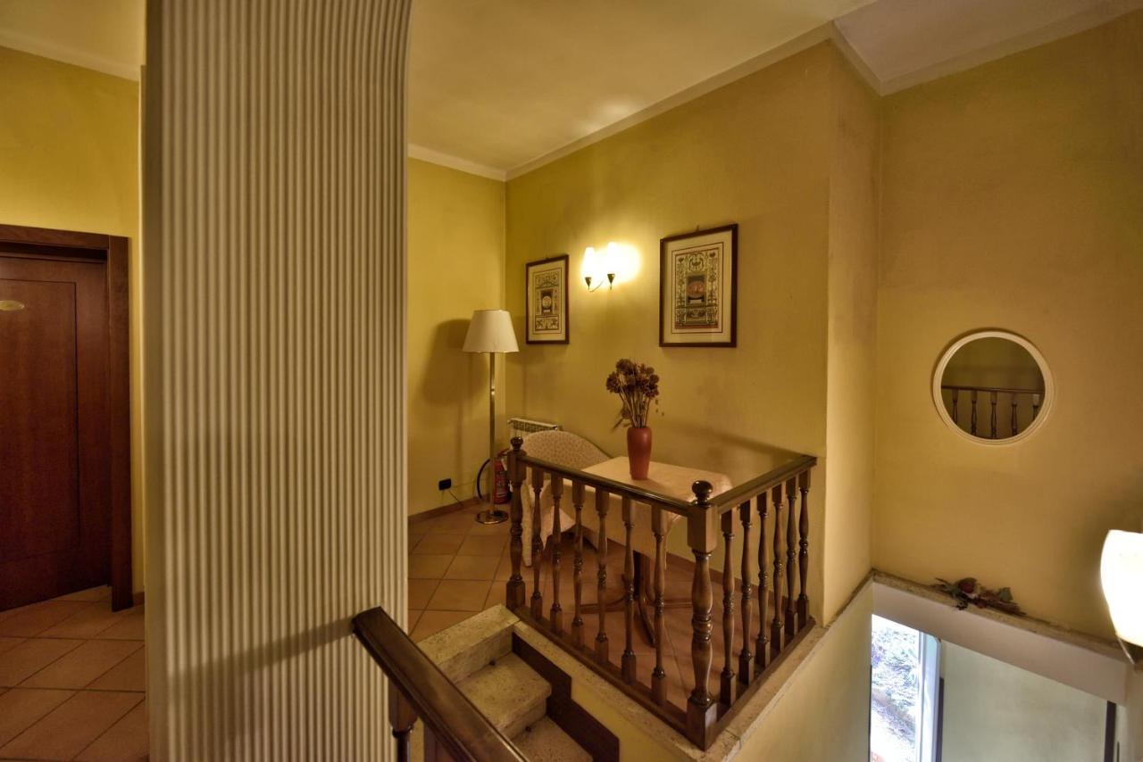 Comfort Rooms Villa Gaia Tor Vergata 로마 외부 사진