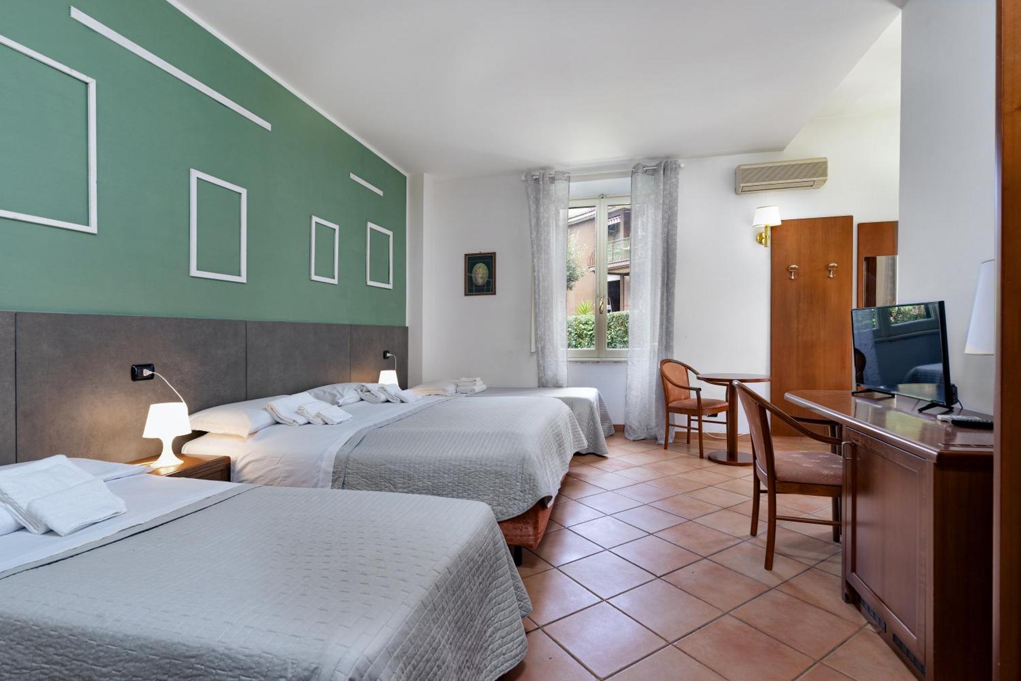 Comfort Rooms Villa Gaia Tor Vergata 로마 외부 사진