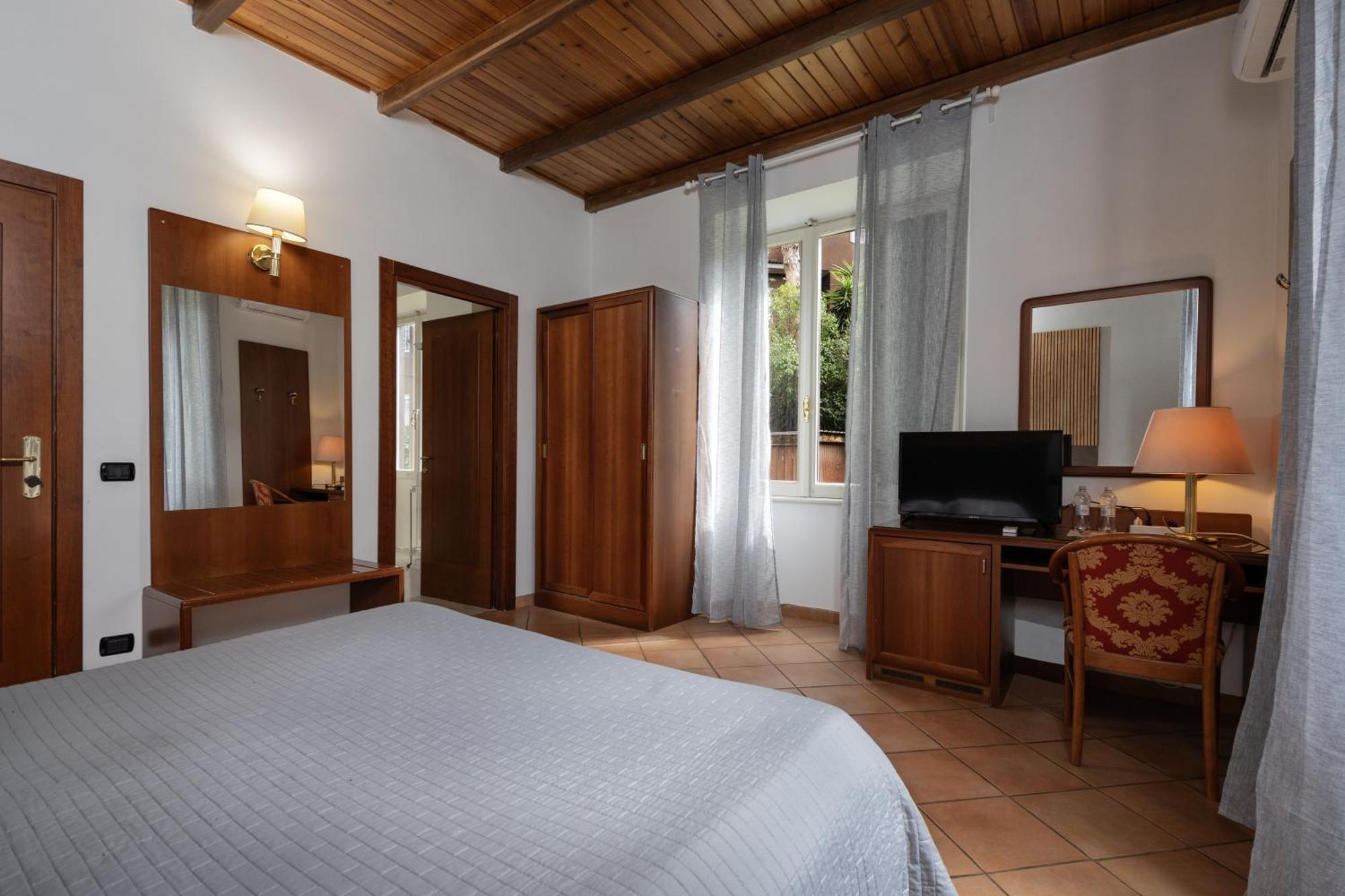 Comfort Rooms Villa Gaia Tor Vergata 로마 외부 사진