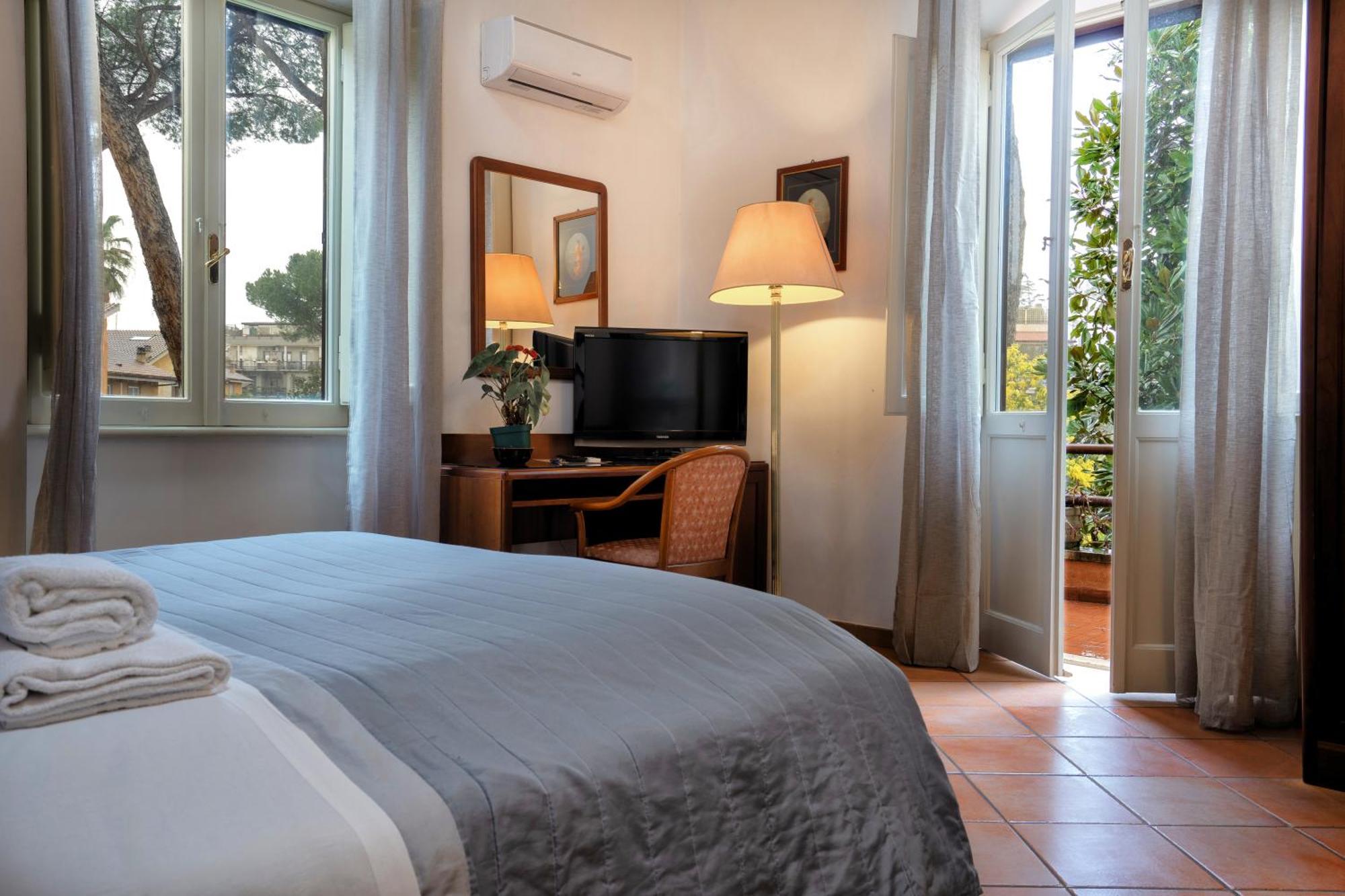 Comfort Rooms Villa Gaia Tor Vergata 로마 외부 사진