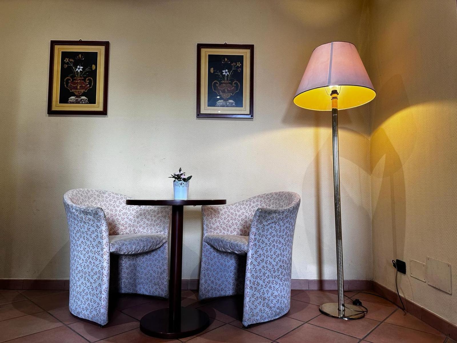 Comfort Rooms Villa Gaia Tor Vergata 로마 외부 사진